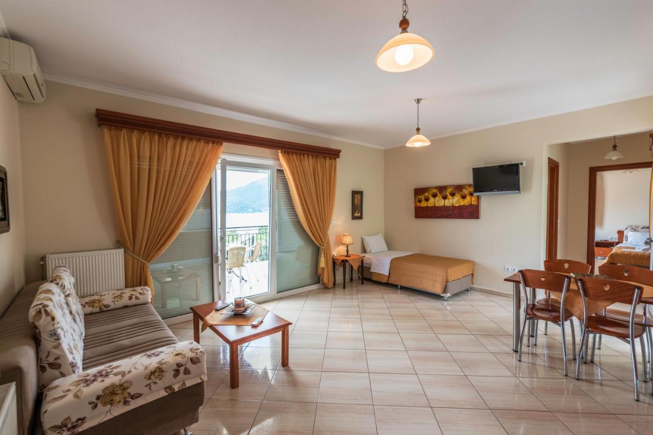 Anna Apartments Chrisi Ammoudia Exterior foto
