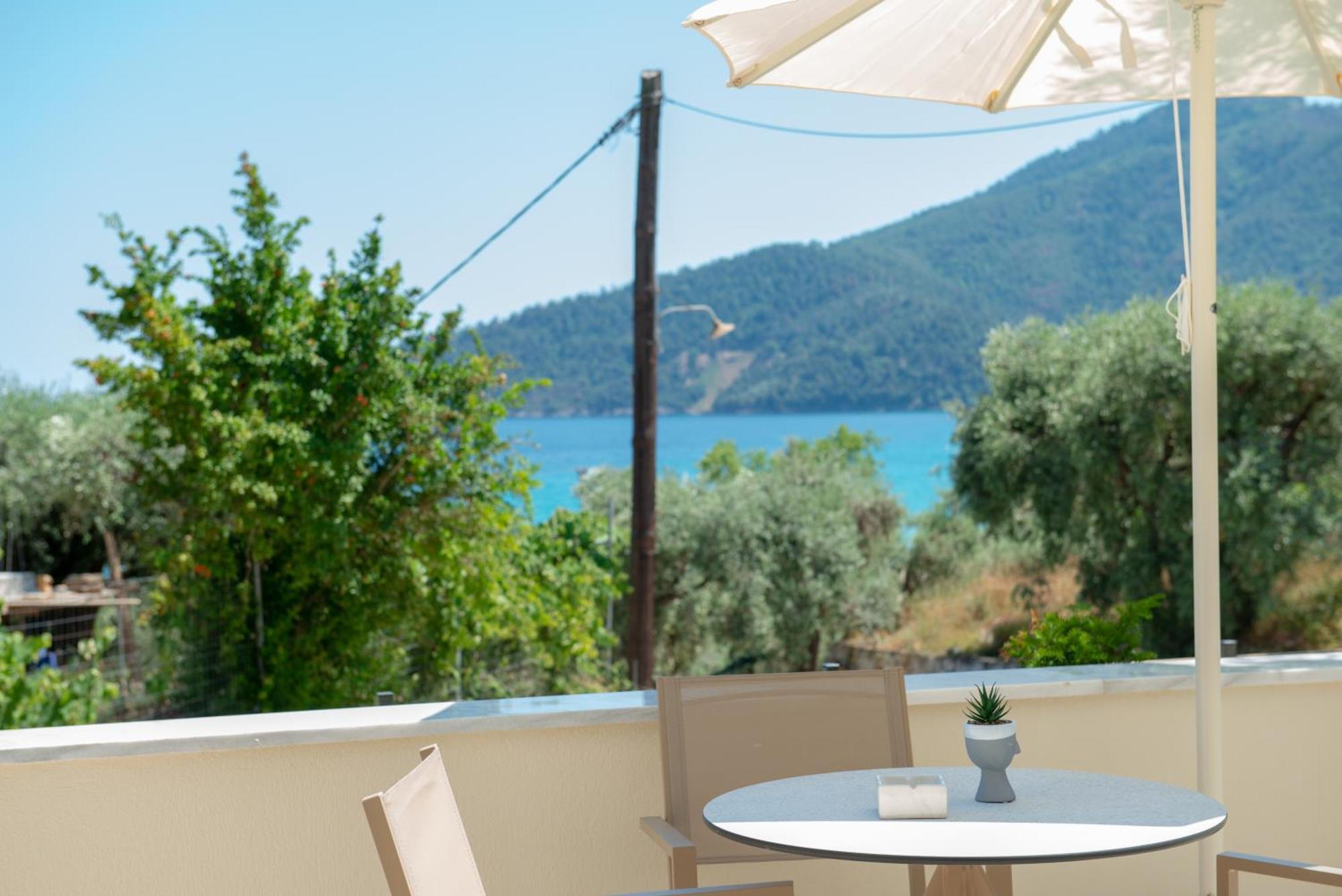 Anna Apartments Chrisi Ammoudia Exterior foto
